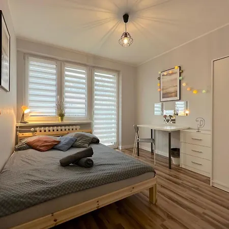 Vintage 10 Min To Old Town Gdansk,pkp & Shopping Mall *