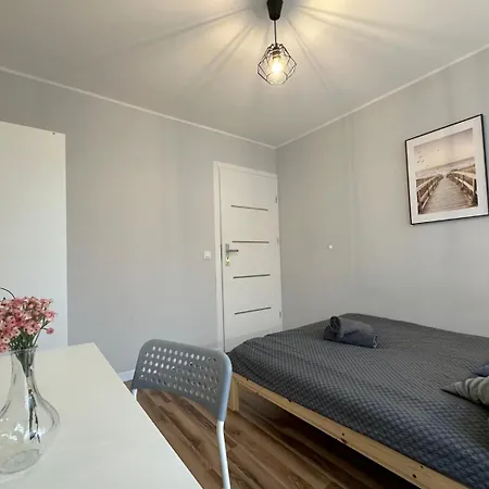בית אירוח Vintage 10 Min To Old Town Gdansk,pkp & Shopping Mall *