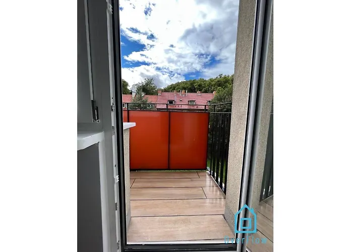 Vintage 10 Min To Old Town Gdansk,pkp & Shopping Mall Homestay *